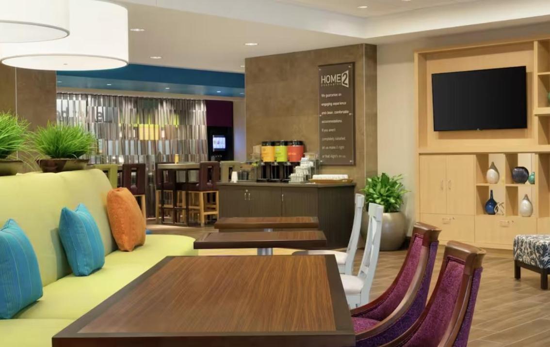 Home2 Suites By Hilton Racine Sturtevant Екстериор снимка